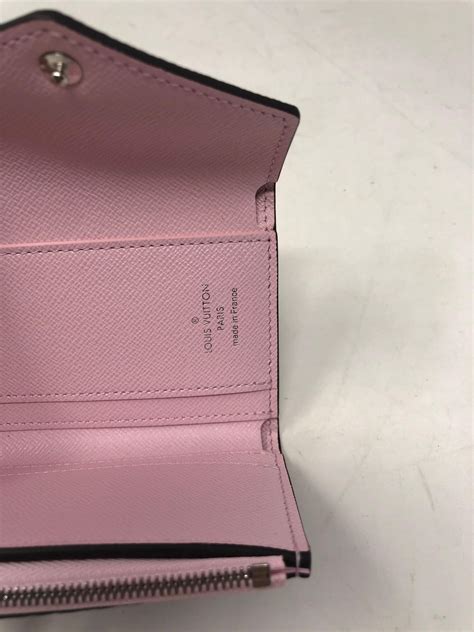 louis vuitton escale wallet